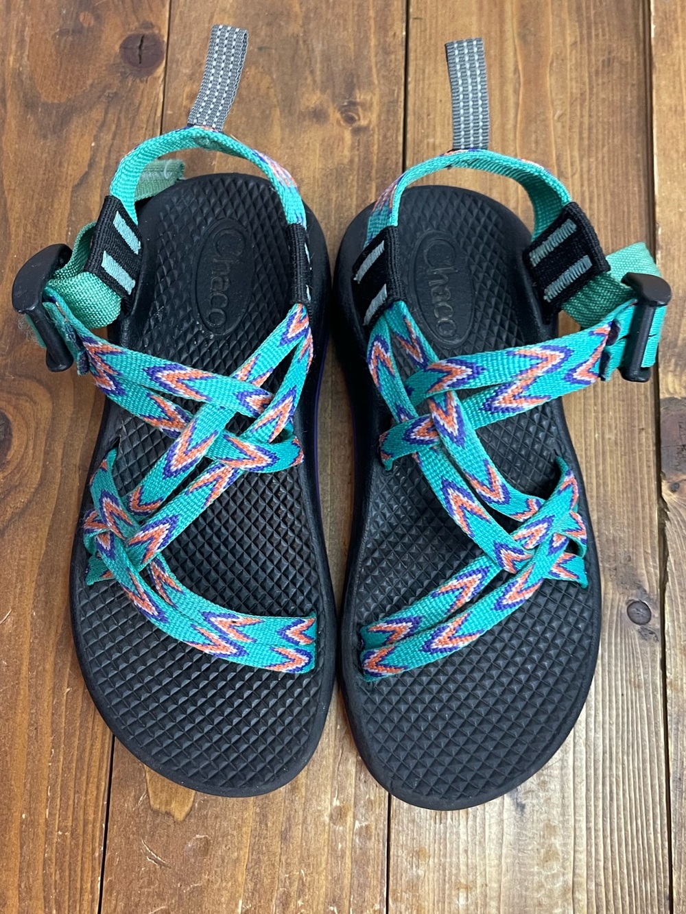 Chaco kids size 12 ZX1 Ecotread Sports Sandals in the Mint Leaf colorway